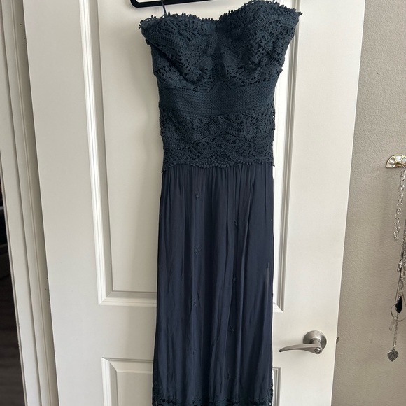 SPECTACULAR FREE PEOPLE DRESS IN LIKE NEW CONDITION! - Picture 7 of 10